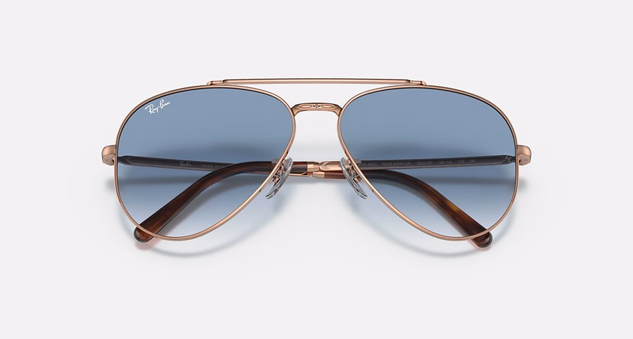NEUER AVIATOR